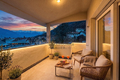 Stimmungsbild Terrasse mit Einrichtung KI - immagine illustrativo terrazza con arredamento AI