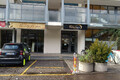 Negozio su due livelli in posizione centrale - Foto 1