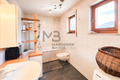 Badezimmer im letzten Stock - bagno all´ultimo piano